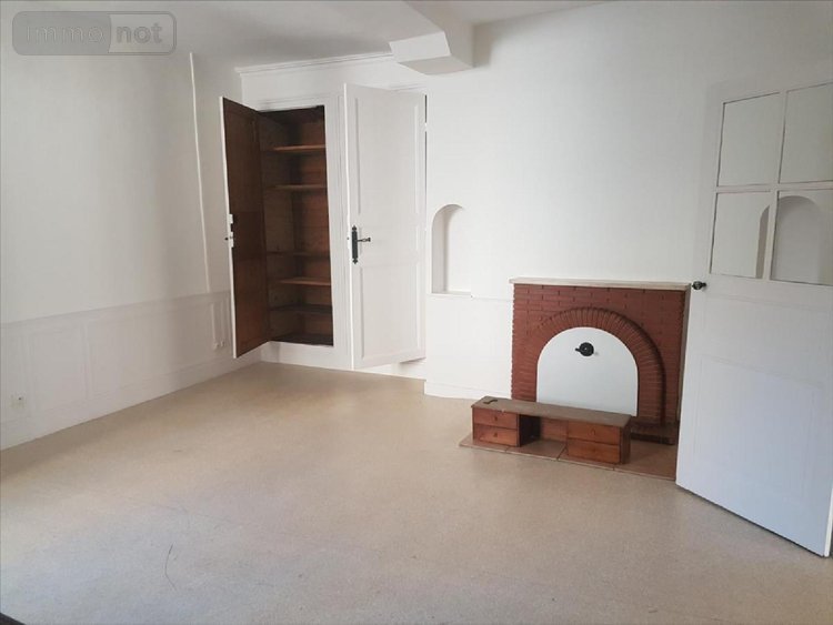 Immeuble a vendre Vitré 35500 Ille-et-Vilaine 160 m2  270400 euros