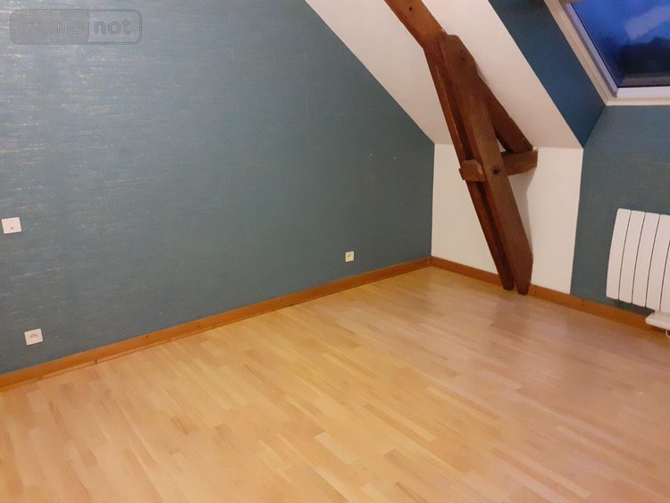 Location maison Val-d'Izé 35450 Ille-et-Vilaine 104 m2 5 pièces 790 euros