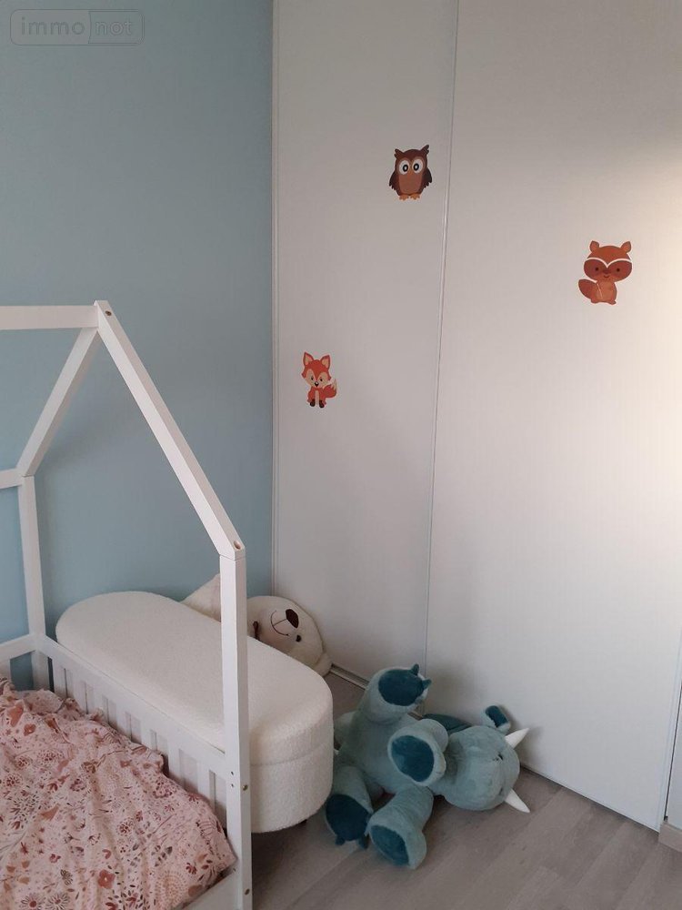 Location maison Châtillon-en-Vendelais 35210 Ille-et-Vilaine 95 m2 4 pièces 775 euros