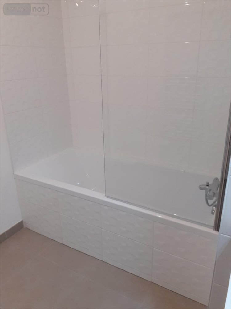 Location appartement Vitré 35500 Ille-et-Vilaine 64 m2 3 pièces 780 euros