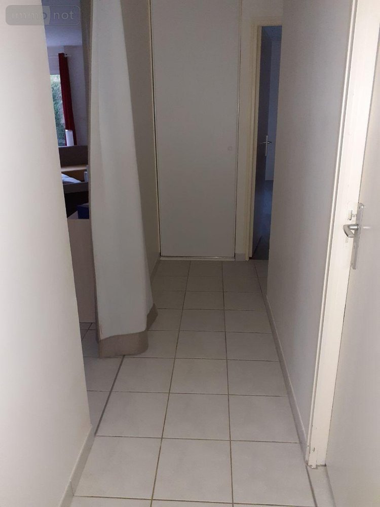 Location maison Vitré 35500 Ille-et-Vilaine 86 m2 3 pièces 765 euros
