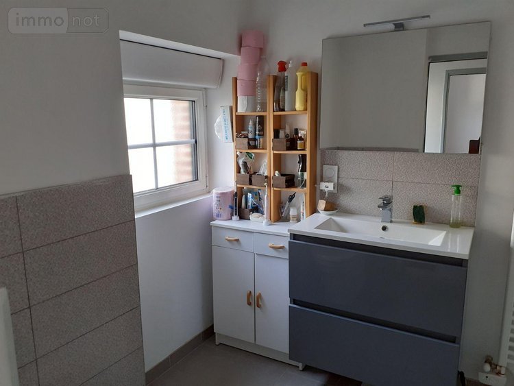 Location maison Vitré 35500 Ille-et-Vilaine 55 m2 3 pièces 690 euros