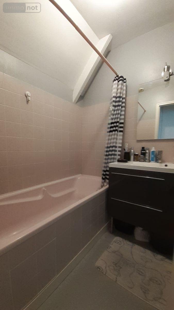 Location appartement Vitré 35500 Ille-et-Vilaine 47 m2 3 pièces 510 euros