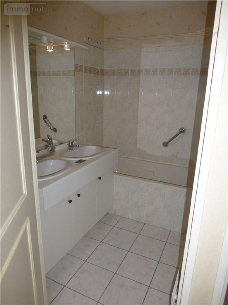 Location appartement Vitré 35500 Ille-et-Vilaine 107 m2 4 pièces 934 euros