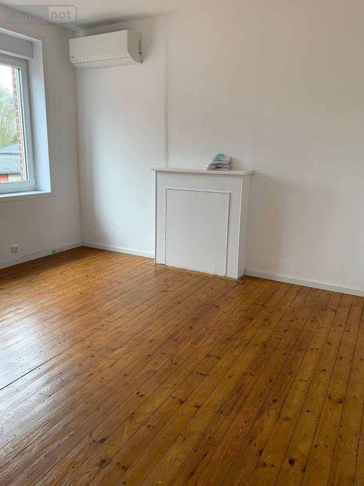 Location maison Bailleul 59270 Nord 88 m2 4 pièces 950 euros