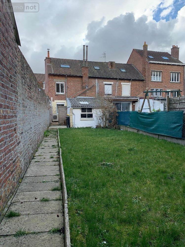 Location maison Bailleul 59270 Nord 88 m2 4 pièces 950 euros