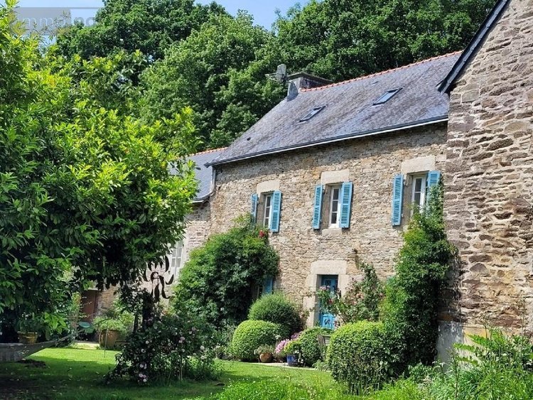 Maison a vendre Clohars-Carnoët 29360 Finistère 198 m2 10 pièces 752236 euros