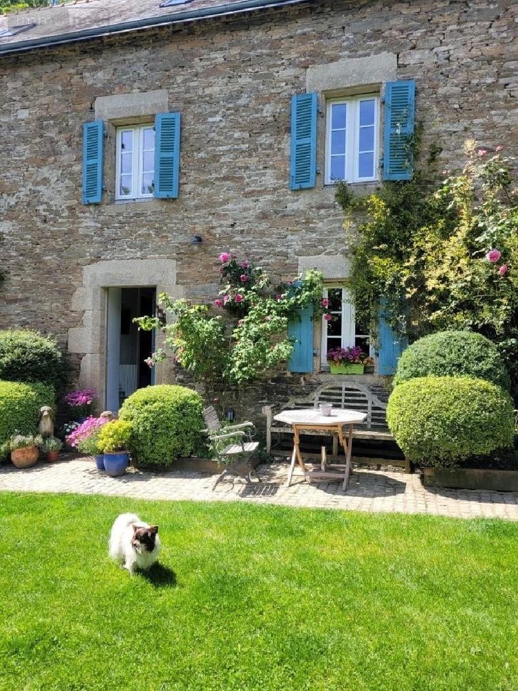 Maison a vendre Clohars-Carnoët 29360 Finistère 198 m2 10 pièces 752236 euros
