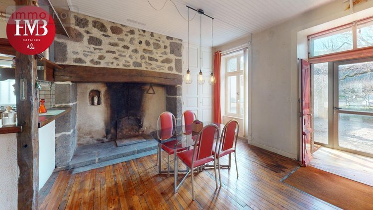 Maison a vendre Velzic 15590 Cantal 105 m2 6 pièces 137150 euros