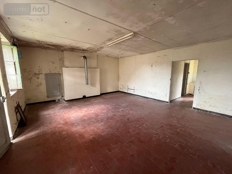 Bien agricole a vendre Saint-Berain-sous-Sanvignes 71300 Saône-et-Loire  64050 euros