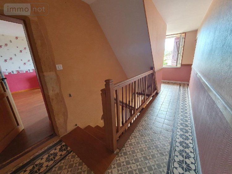 Maison a vendre Versaugues 71110 Saône-et-Loire 190 m2 7 pièces 231000 euros
