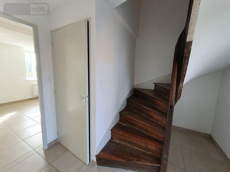 Location maison Marcigny 71110 Saône-et-Loire 91 m2 4 pièces 700 euros