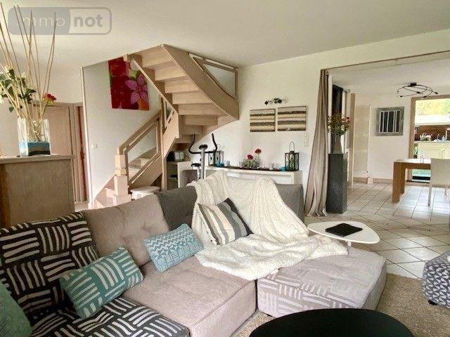 Maison a vendre Lannion 22300 Côtes-d'Armor 174 m2 8 pièces 481740 euros