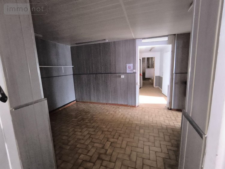 Fonds et murs commerciaux a vendre Marle 02250 Aisne  55000 euros