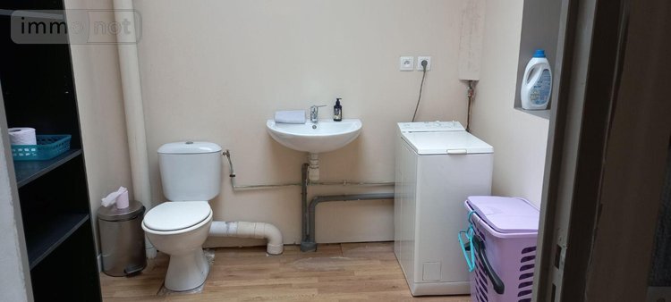 Location fonds et murs commerciaux Coudekerque-Branche 59210 Nord 54 m2  713 euros