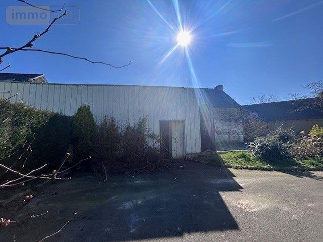 Immeuble a vendre Les Champs-Géraux 22630 Côtes-d'Armor 210 m2  111350 euros