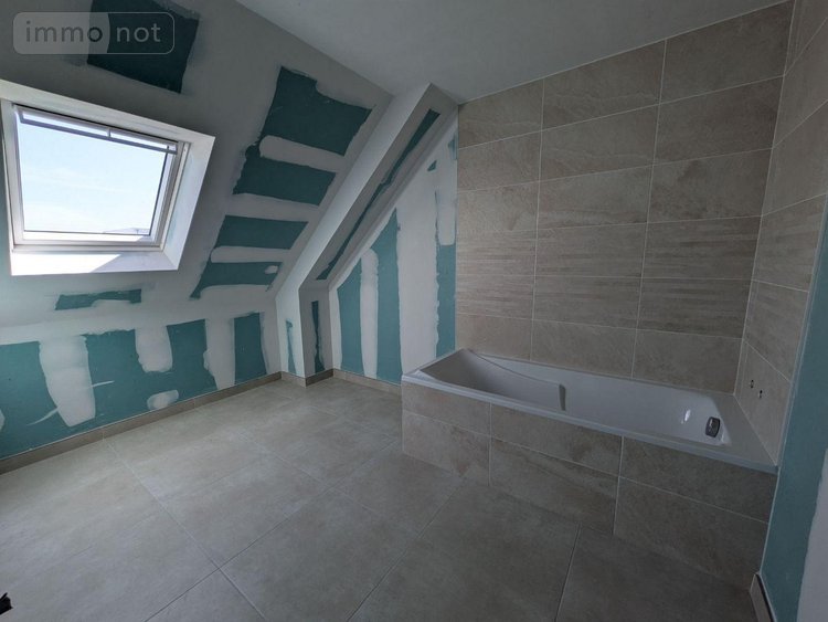 Maison a vendre Mellac 29300 Finistère 101 m2  332480 euros