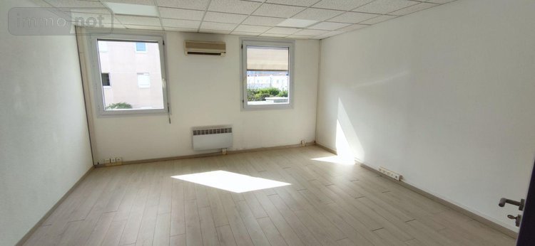 Fonds et murs commerciaux a vendre Grenoble 38000 Isère 245 m2  249500 euros