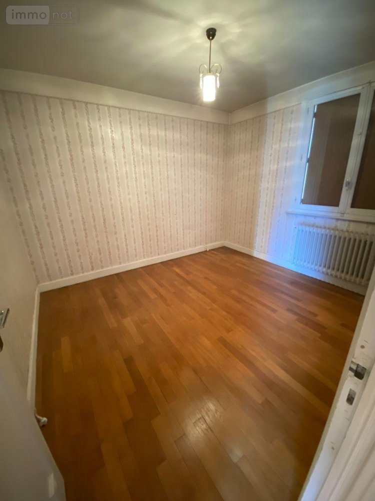 Maison a vendre Pleaux 15700 Cantal 93 m2  83740 euros