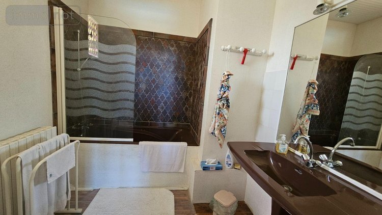 propriete a vendre Nieulle-sur-Seudre 17600 Charente-Maritime 523 m2 15 pièces 661440 euros