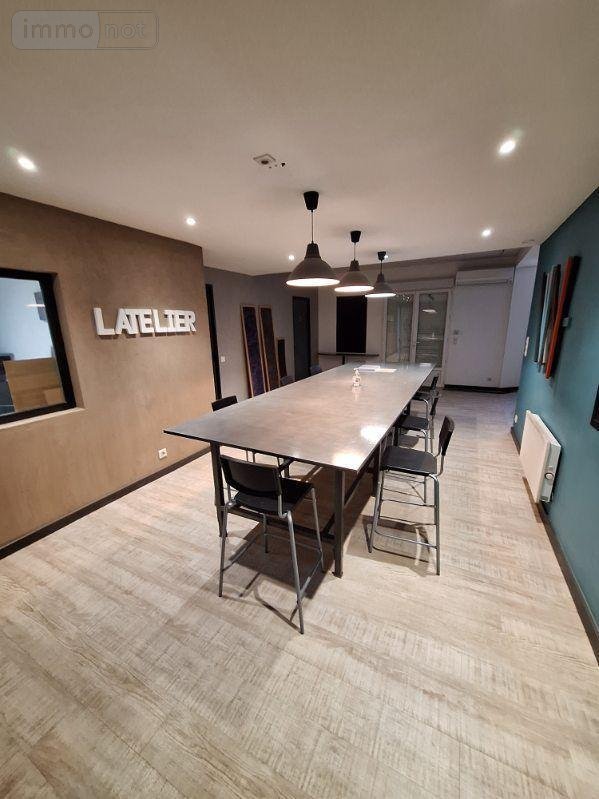 Fonds et murs commerciaux a vendre Saint-Lyé 10180 Aube 450 m2  413000 euros