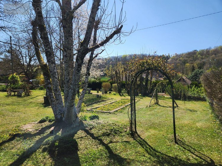 propriete a vendre Beurville 52110 Haute-Marne 195 m2 6 pièces 245000 euros