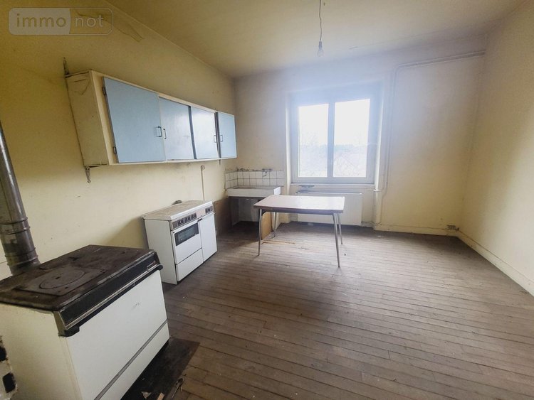 Maison a vendre Saint-Bonnet-près-Bort 19200 Corrèze 500 m2 10 pièces 95400 euros