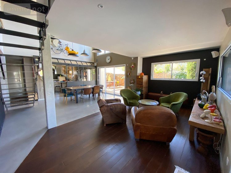 Maison a vendre Saint-Médard-en-Jalles 33160 Gironde 228 m2 7 pièces 892100 euros