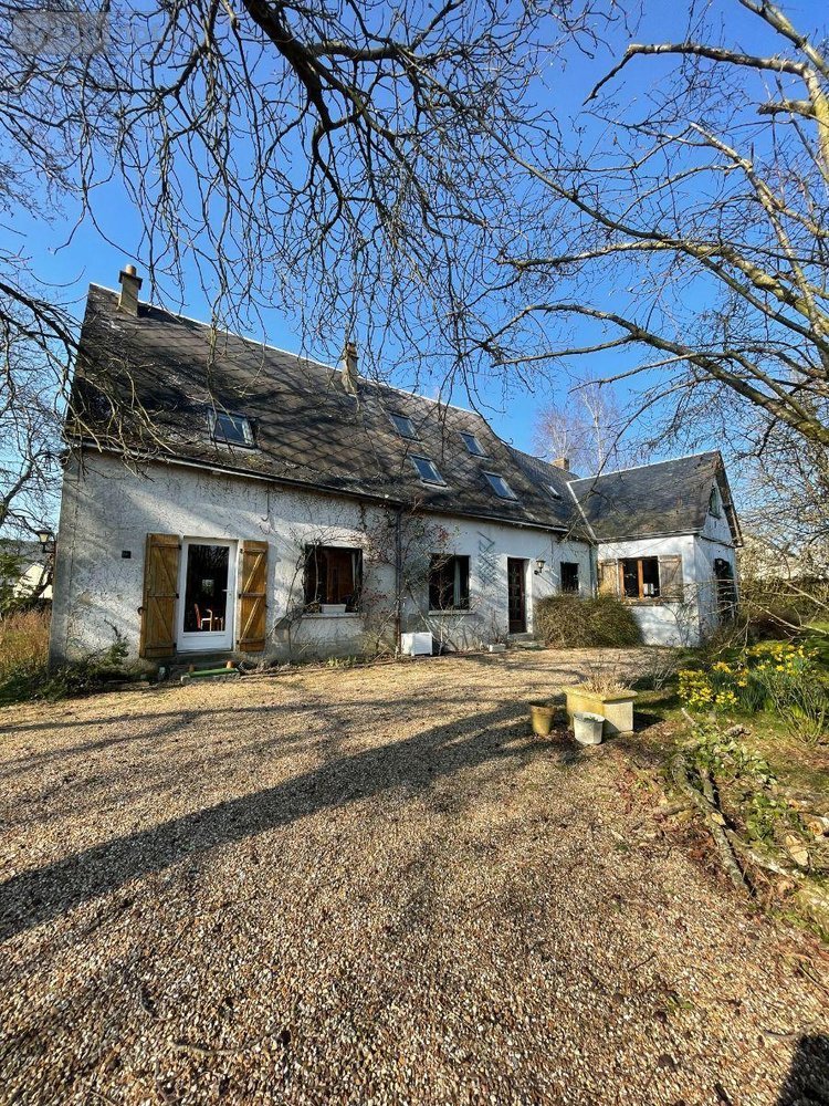 Maison a vendre Yèvres 28160 Eure-et-Loir 211 m2 10 pièces 288750 euros