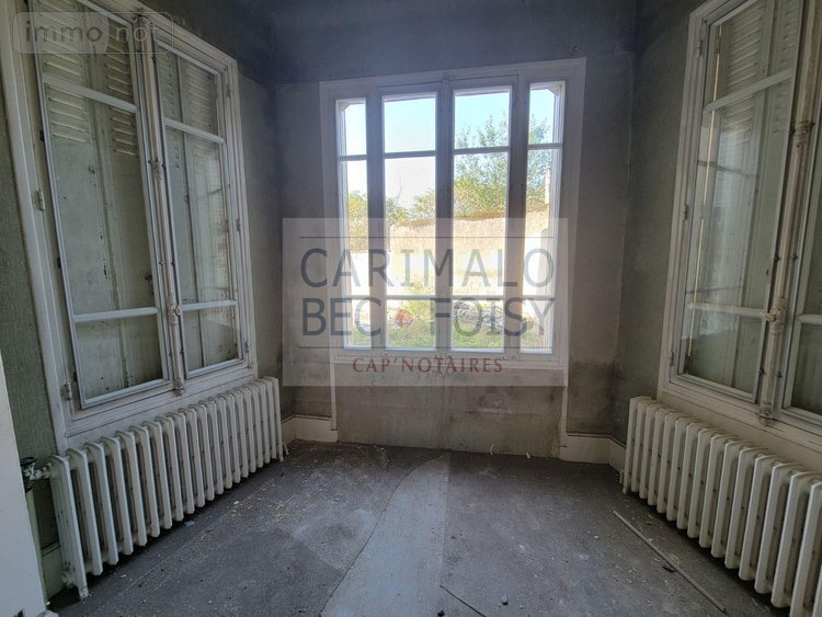Immeuble a vendre Châteaudun 28200 Eure-et-Loir 187 m2  124700 euros