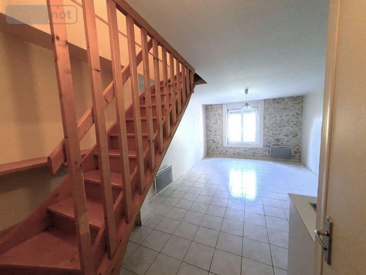 Appartement a vendre Souppes-sur-Loing 77460 Seine-et-Marne 40 m2 2 pièces 84000 euros