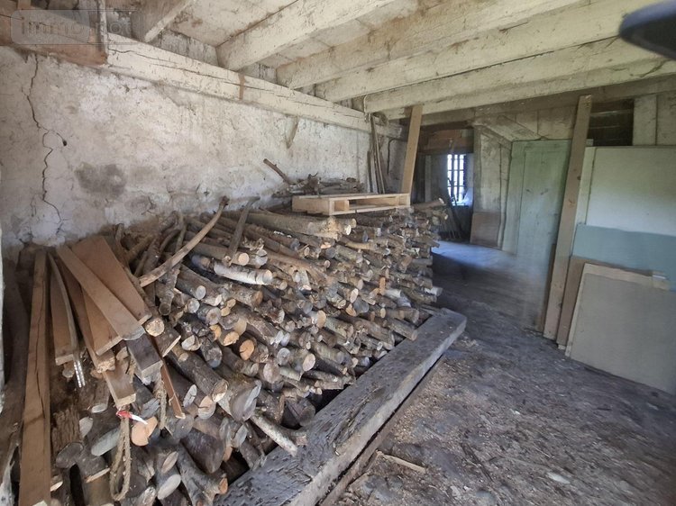 Maison a vendre Saint-Amant-Roche-Savine 63890 Puy-de-Dôme 100 m2 7 pièces 21000 euros