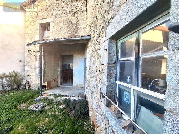 Maison a vendre Saint-Amant-Roche-Savine 63890 Puy-de-Dôme 100 m2 7 pièces 21000 euros