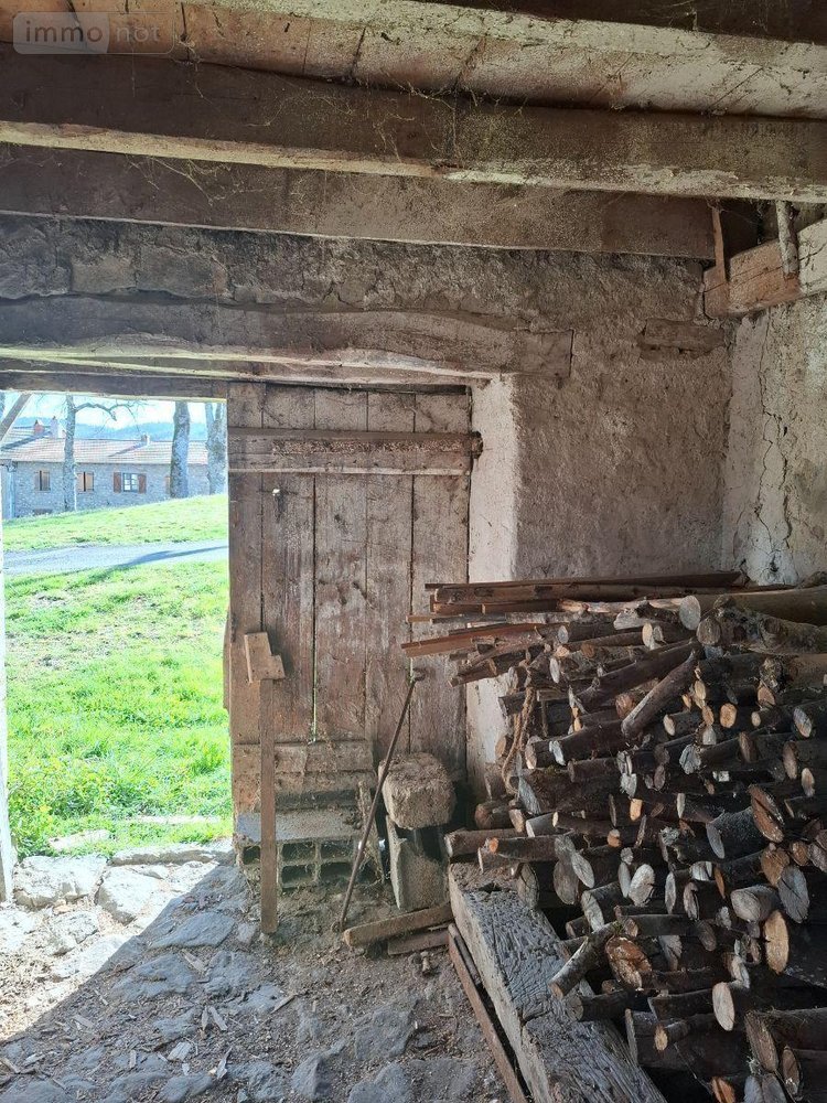 Maison a vendre Saint-Amant-Roche-Savine 63890 Puy-de-Dôme 100 m2 7 pièces 21000 euros