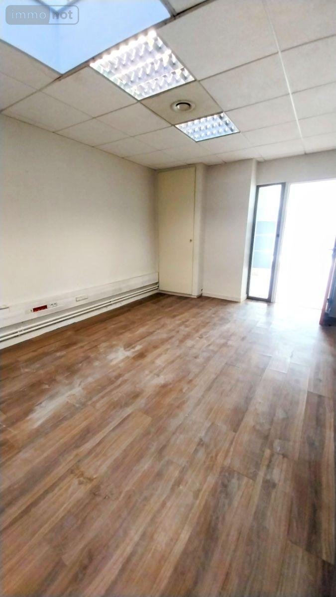 Immeuble a vendre Estaires 59940 Nord 160 m2  179180 euros