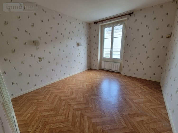 Appartement a vendre Châteaudun 28200 Eure-et-Loir 120 m2 4 pièces 191500 euros