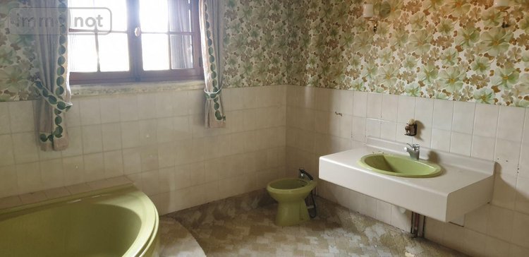 Maison a vendre Forges-les-Eaux 76440 Seine-Maritime 197 m2 7 pièces 145850 euros