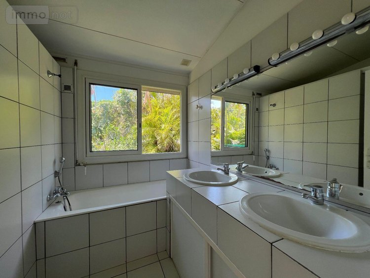 Maison a vendre La-Montagne 97417 Réunion 105 m2 4 pièces 436800 euros