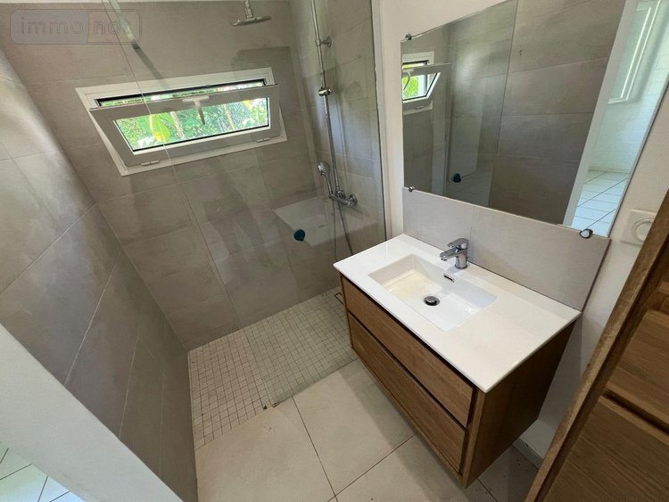 Maison a vendre La-Montagne 97417 Réunion 105 m2 4 pièces 436800 euros
