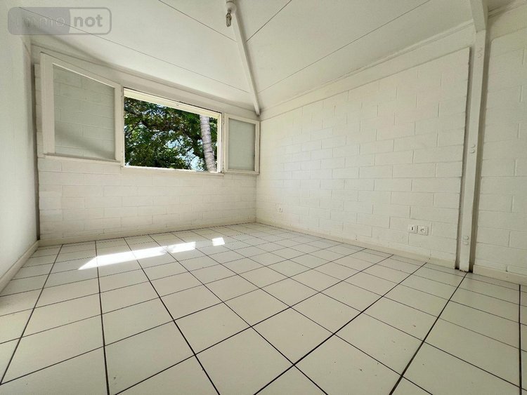 Maison a vendre La-Montagne 97417 Réunion 105 m2 4 pièces 436800 euros