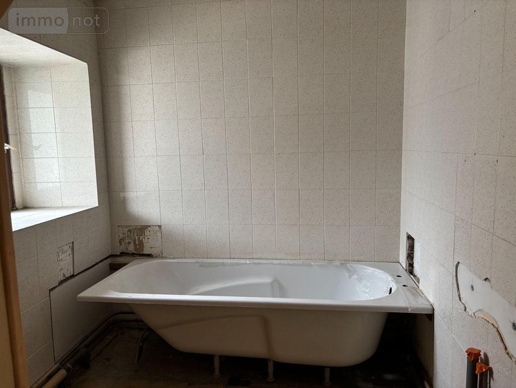 Immeuble a vendre Châteauroux 36000 Indre 92 m2  107200 euros