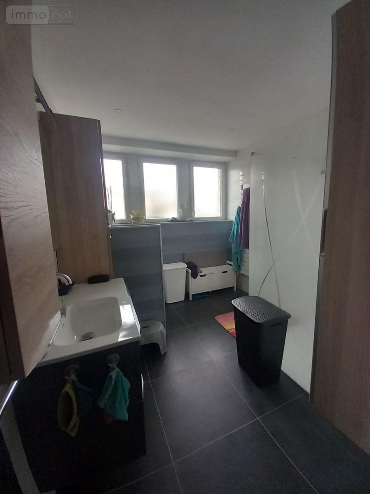 Maison a vendre Ussel 15300 Cantal 150 m2  211458 euros