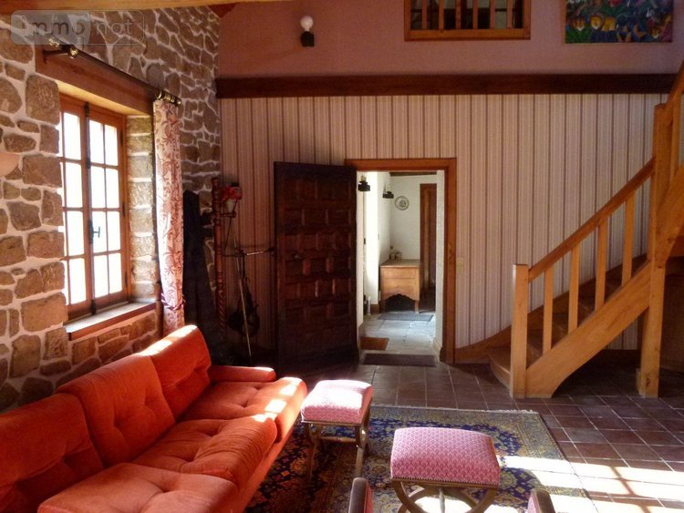 Maison a vendre Le Bourg-d'Hem 23220 Creuse 232 m2 7 pièces 156000 euros