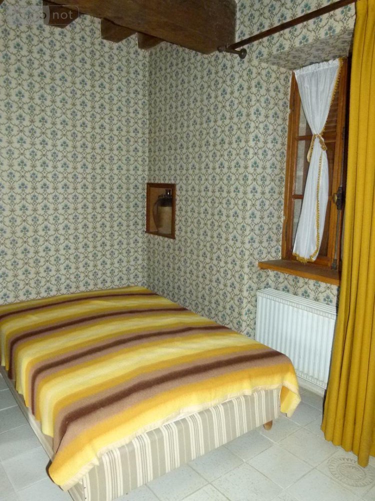 Maison a vendre Le Bourg-d'Hem 23220 Creuse 232 m2 7 pièces 156000 euros