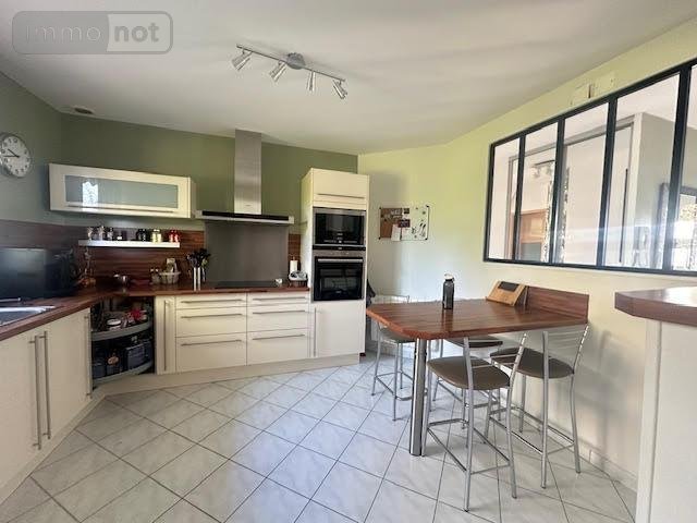 Maison a vendre Franqueville-Saint-Pierre 76520 Seine-Maritime 135 m2 6 pièces 364000 euros