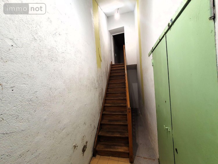 Immeuble a vendre Nemours 77140 Seine-et-Marne 155 m2  273000 euros