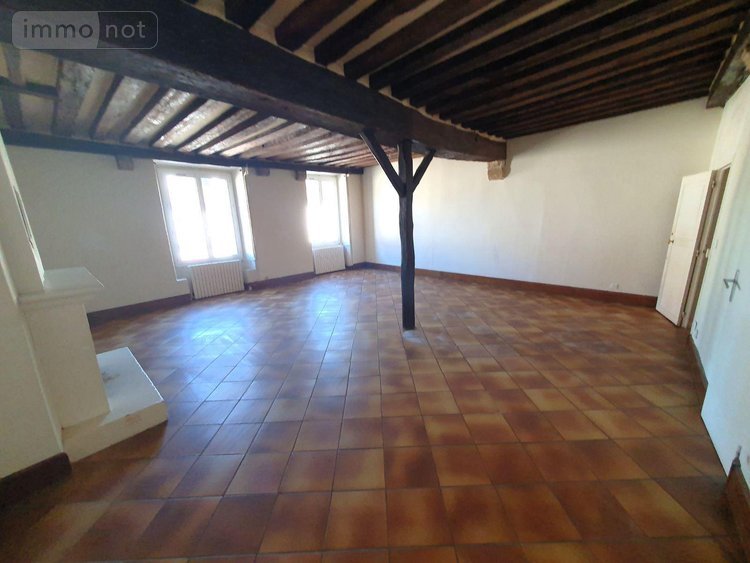 Immeuble a vendre Nemours 77140 Seine-et-Marne 155 m2  273000 euros