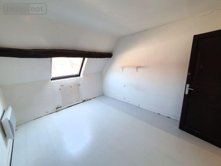 Immeuble a vendre Nemours 77140 Seine-et-Marne 155 m2  273000 euros