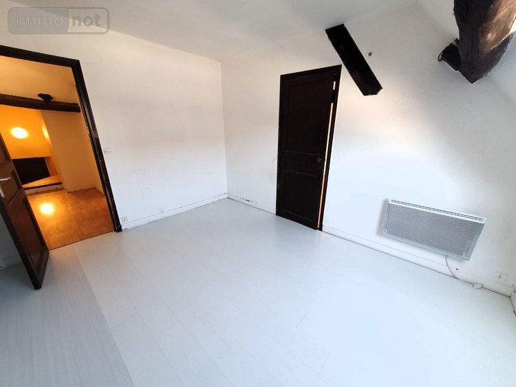 Immeuble a vendre Nemours 77140 Seine-et-Marne 155 m2  273000 euros