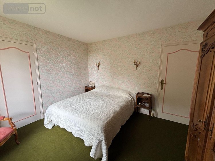 propriete a vendre Latronquière 46210 Lot 226 m2 8 pièces 473710 euros